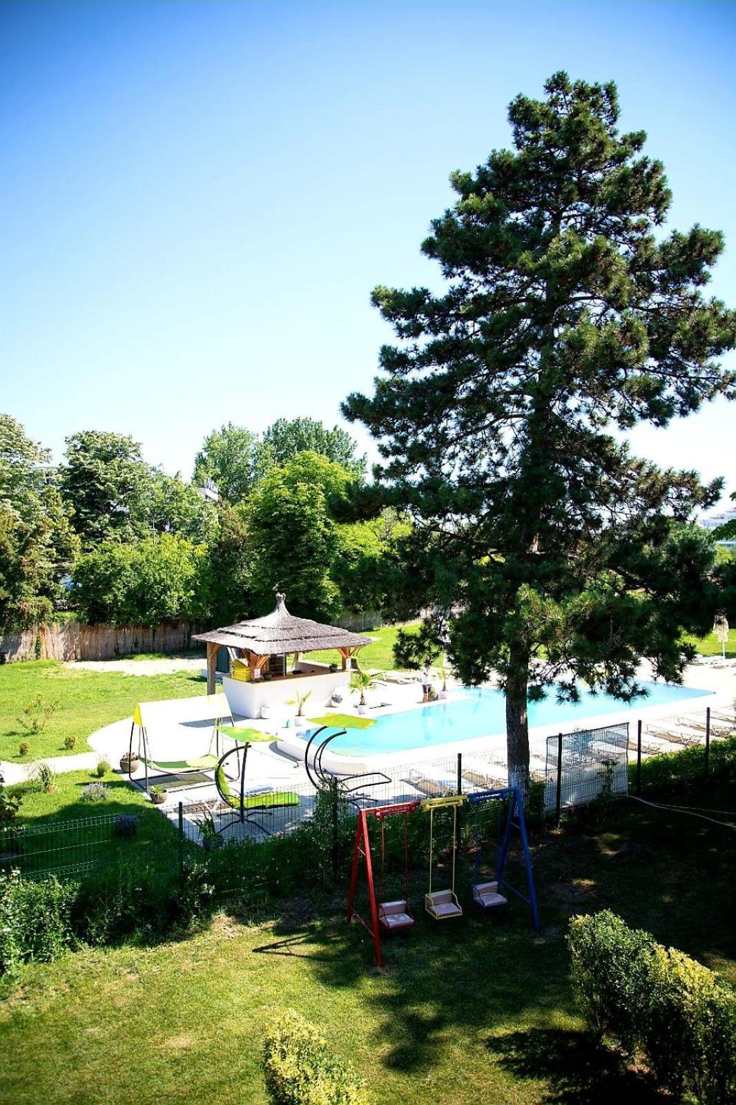 Hotel Iulia Resort Венус Екстериор снимка