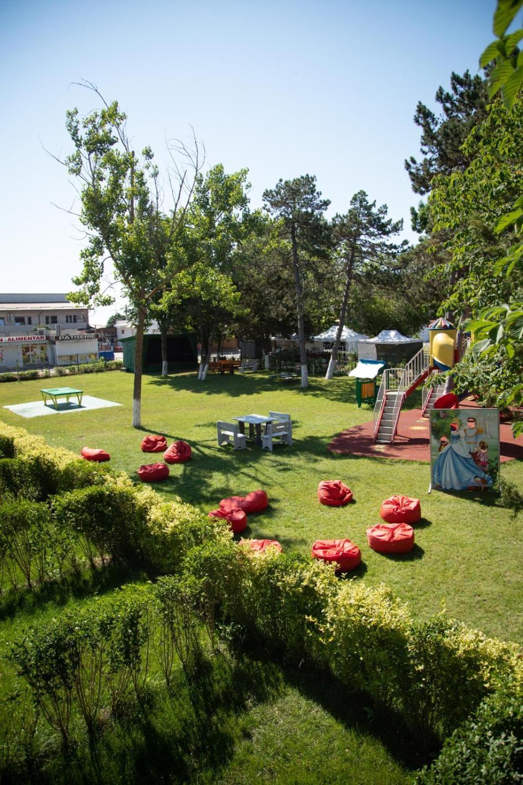 Hotel Iulia Resort Венус Екстериор снимка